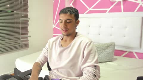   online show from 12.06.24