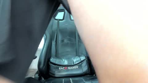 Snapshot of kevin_bronx chatting on 11.06.25 Kevin online show from 11.06.25