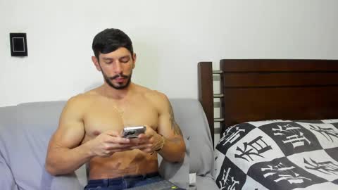 kevin_malone22 online show from 05.19.26