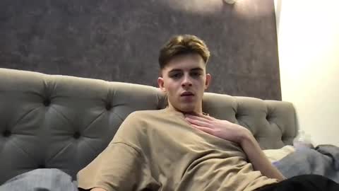 Snapshot of kevin_o8 chatting on 01.12.25 kevinsport online show from 01.12.25