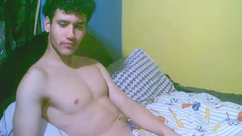 Snapshot of keving_ chatting on 11.07.25 keving_ online show from 11.07.25