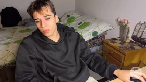 Snapshot of kevinonly43 chatting on 05.15.26 kevonly online show from 05.15.26