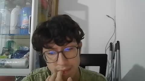 Snapshot of kevintdx chatting on 10.05.25 kevintdx online show from 10.05.25