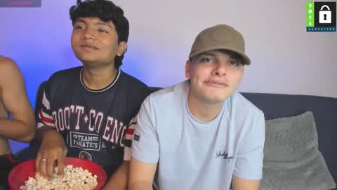 Snapshot of kevinxlvx chatting on 11.13.25 kevin and ottis online show from 11.13.25