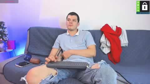 kevin and ottis online show from 12.15.25