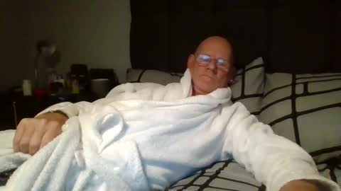 Snapshot of kevlooking4sez chatting on 12.08.24 kevlooking4sez online show from 12.08.24