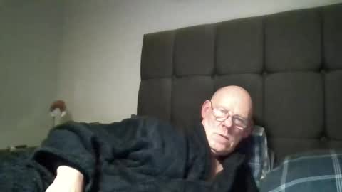 kevlooking4sez online show from 03.25.26