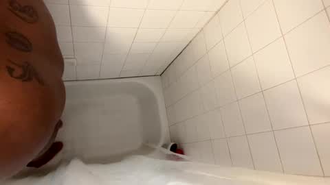 Snapshot of keybump323 chatting on 12.25.24 Keybump online show from 12.25.24