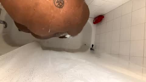 Snapshot of keybump323 chatting on 02.01.25 Keybump online show from 02.01.25