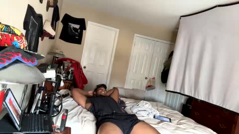 Snapshot of keybump323 chatting on 02.10.25 Keybump online show from 02.10.25