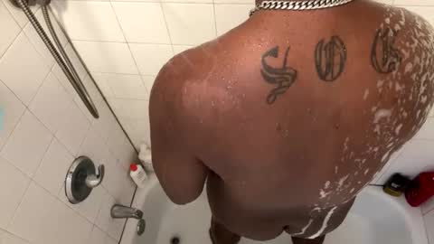 Snapshot of keybump323 chatting on 10.03.25 Keybump online show from 10.03.25