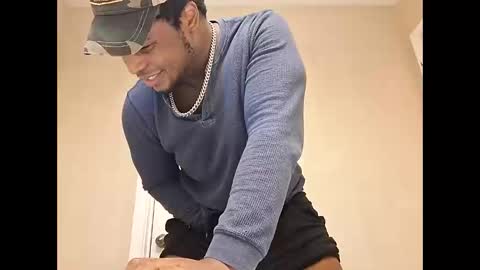 Snapshot of keybump323 chatting on 10.16.25 Keybump online show from 10.16.25