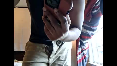 Snapshot of keybump323 chatting on 10.29.25 Keybump online show from 10.29.25