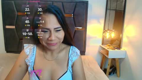 Snapshot of keyla_brunette_ chatting on 05.19.26 KEYLA BRUNETTE online show from 05.19.26