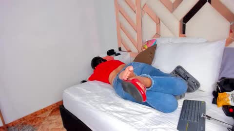 Keila Milf online show from 11.25.25