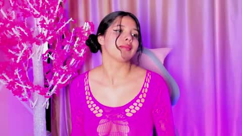 Keyla noa online show from 10.04.25