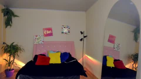 Snapshot of keyla_roberts_ chatting on 01.03.25 Adhara. Help me reach 100 likes online show from 01.03.25