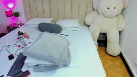 Keyla Gomez online show from 07.08.26