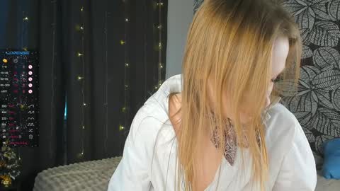 Snapshot of keylalong chatting on 01.15.25 Hi Im Mary Glad to see you in my room PVT is open online show from 01.15.25