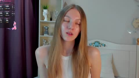 Snapshot of keylalong chatting on 01.20.25 Hi Im Mary Glad to see you in my room PVT is open online show from 01.20.25