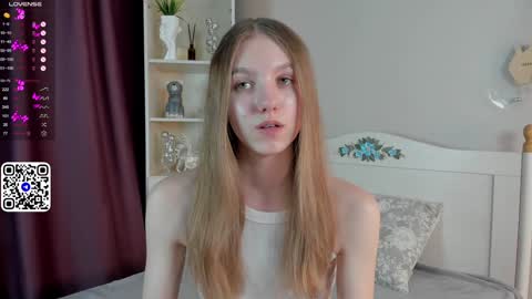 Snapshot of keylalong chatting on 01.23.25 Hi Im Mary Glad to see you in my room PVT is open online show from 01.23.25