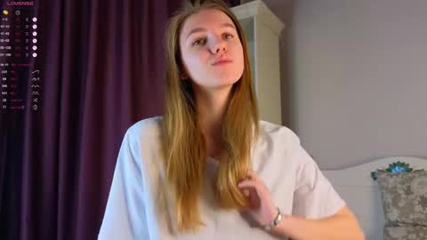 Snapshot of keylalong chatting on 02.25.25 Hi Im Mary Glad to see you in my room PVT is open online show from 02.25.25