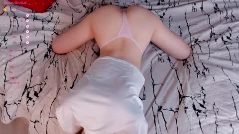 Snapshot of keylalong chatting on 03.06.25 Hi Im Mary Glad to see you in my room PVT is open online show from 03.06.25