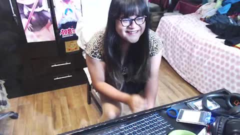 Snapshot of keylatig chatting on 06.02.26 keyla fox online show from 06.02.26