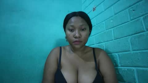 kezia0910 online show from 12.18.25