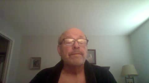 Snapshot of kfries chatting on 12.27.24 Kent online show from 12.27.24