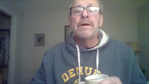 Snapshot of kfries chatting on 12.28.24 Kent online show from 12.28.24