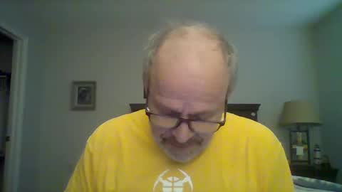 Snapshot of kfries chatting on 12.30.24 Kent online show from 12.30.24