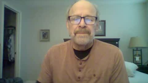 Snapshot of kfries chatting on 12.31.24 Kent online show from 12.31.24