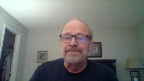 Snapshot of kfries chatting on 01.02.25 Kent online show from 01.02.25