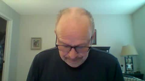 Snapshot of kfries chatting on 01.09.25 Kent online show from 01.09.25