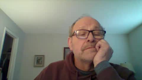 Snapshot of kfries chatting on 02.20.25 Kent online show from 02.20.25