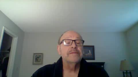 Snapshot of kfries chatting on 03.01.25 Kent online show from 03.01.25