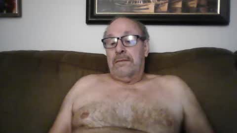 Snapshot of kfries chatting on 09.13.25 Kent online show from 09.13.25