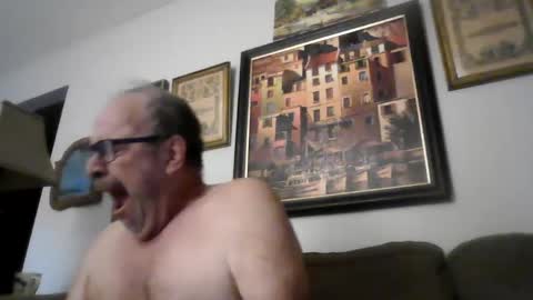 Snapshot of kfries chatting on 09.16.25 Kent online show from 09.16.25