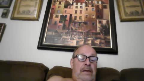 Snapshot of kfries chatting on 09.30.25 Kent online show from 09.30.25