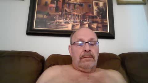 Snapshot of kfries chatting on 10.03.25 Kent online show from 10.03.25