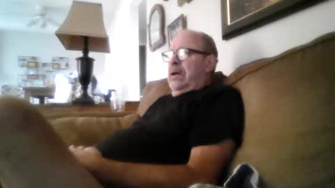 Snapshot of kfries chatting on 10.23.25 Kent online show from 10.23.25