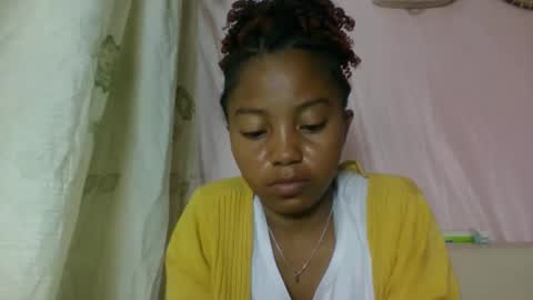 Snapshot of khaissa chatting on 05.14.26 khaissa online show from 05.14.26