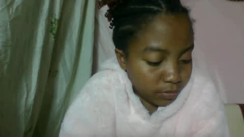 Snapshot of khaissa chatting on 05.15.26 khaissa online show from 05.15.26