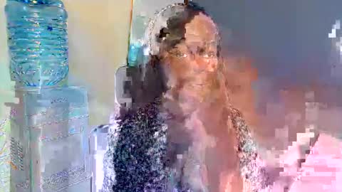 Snapshot of khaleesi7777777 chatting on 09.18.25 Khaleesi online show from 09.18.25