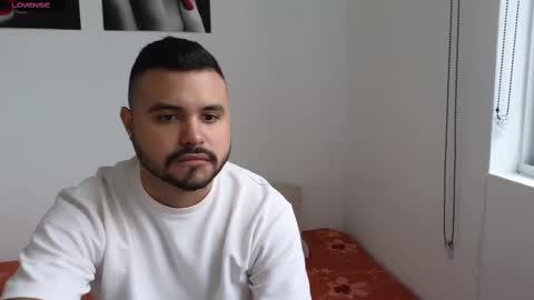 Snapshot of khalidferrer chatting on 03.05.25 khalid ferrer online show from 03.05.25