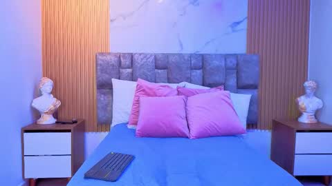 khalifa online show from 11.03.25