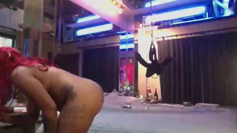 Snapshot of khalifa_wadud chatting on 10.16.25 Diamondglove online show from 10.16.25