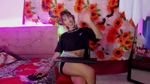 Khandyz online show from 10.18.25