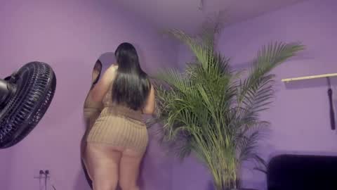 Snapshot of khaterine_hot_1 chatting on 05.02.26 Kathe Hot online show from 05.02.26